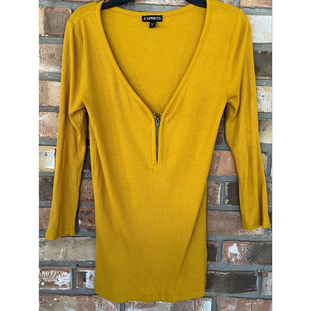 Express Women’s Gold Knit V-Neck 3/4 Sleeve Top Size Small